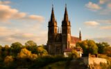 Vyšehrad – bazilika sv. Petra a Pavla nad Vltavou
